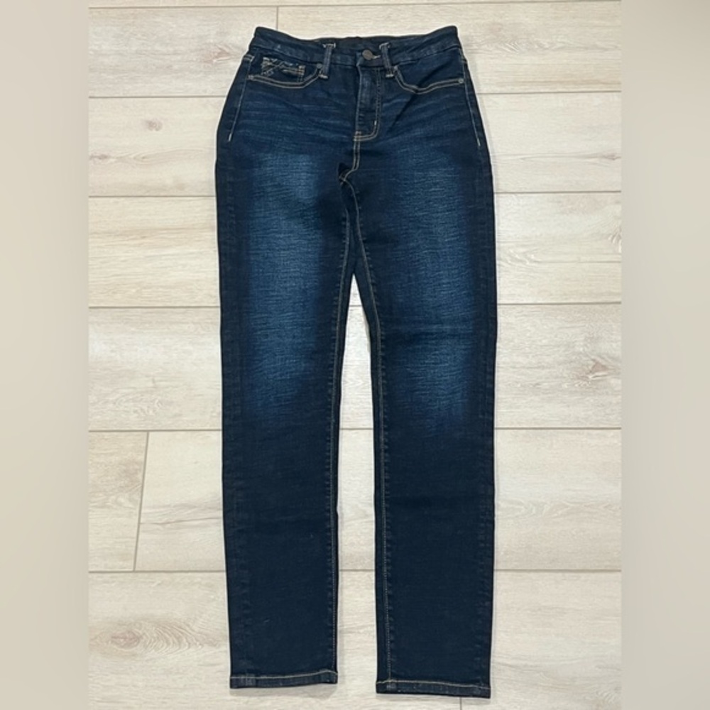 BUCKLE BLACK :: JEANS